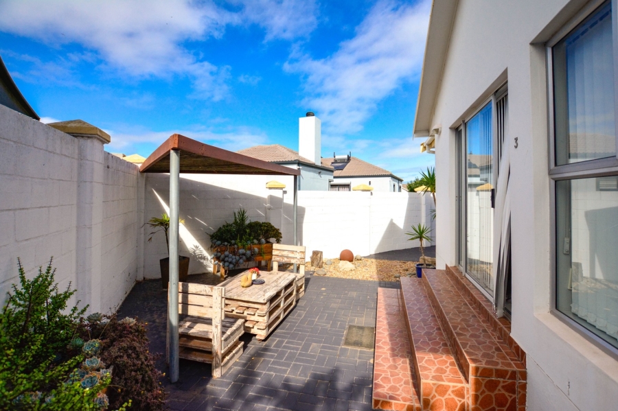 7 Bedroom Property for Sale in Country Club Western Cape